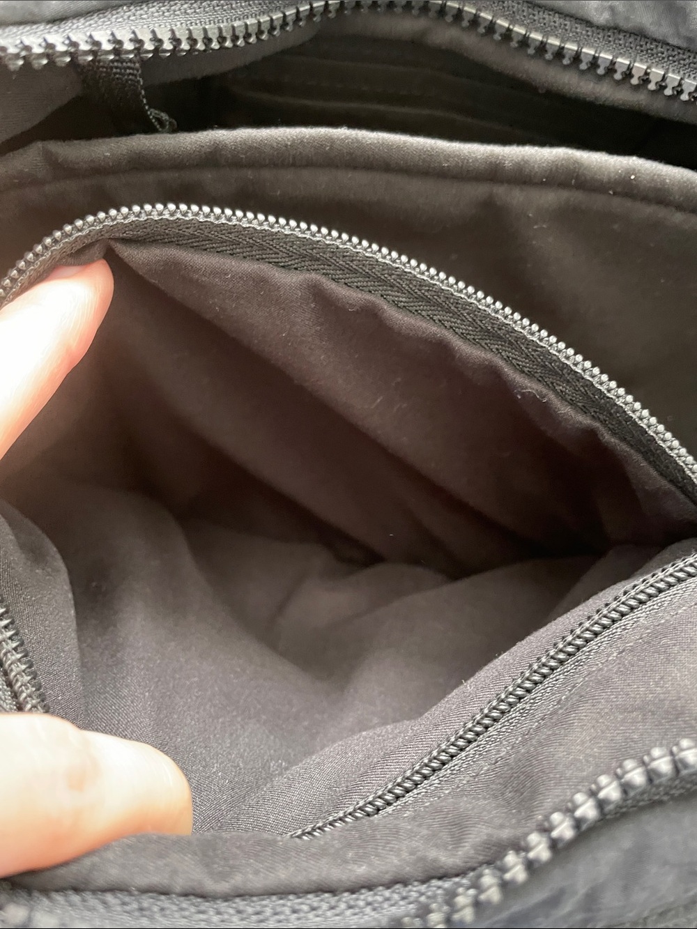 Brixley Onyx Crescent Crossbody Bag - Picture 10 of 11